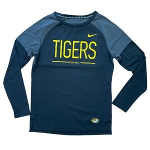 Missouri Tigers Mizzou Nike Women’s Black‎ And Gold Long Sleeve Size XS Swoosh
